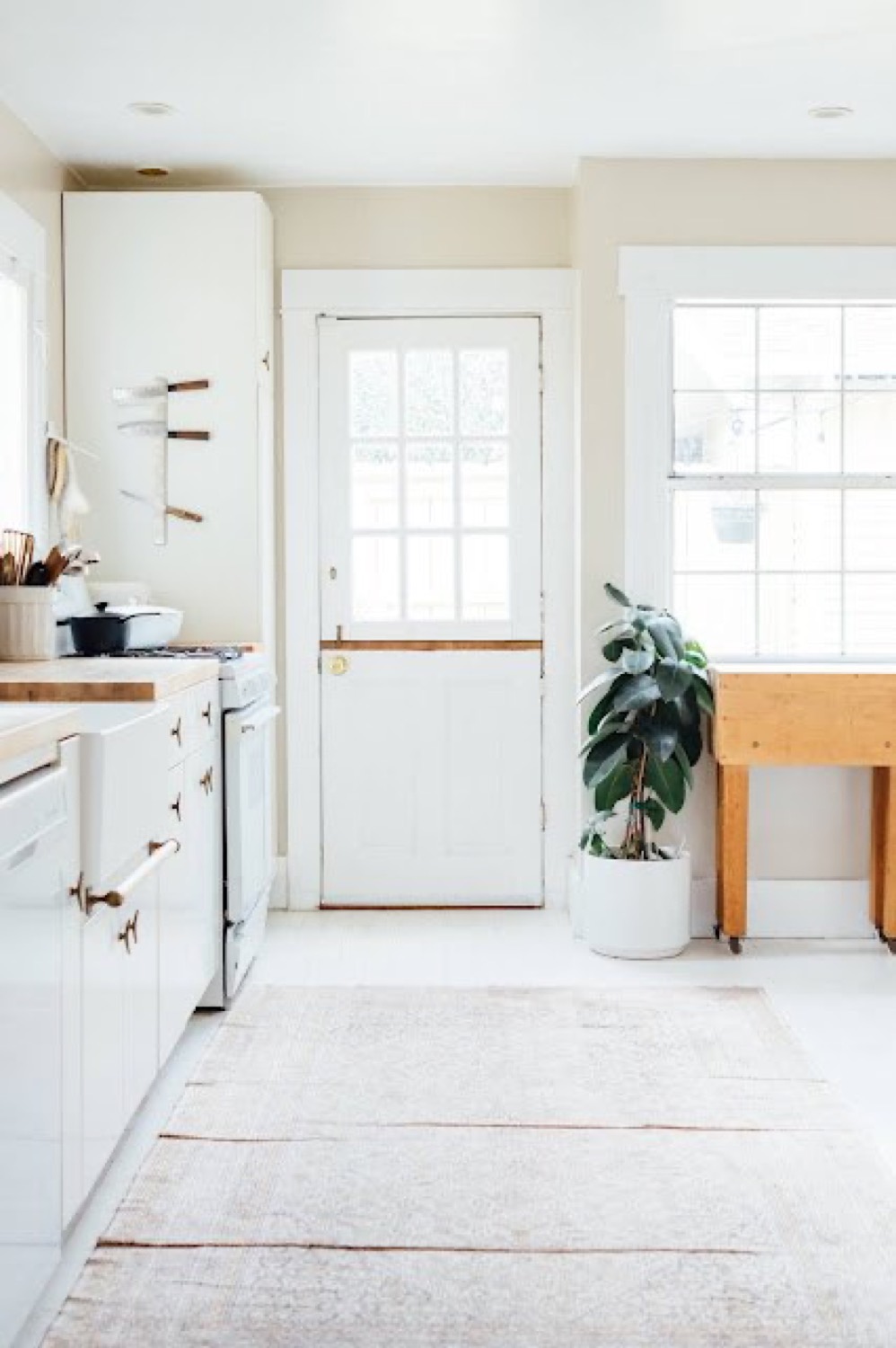 How to Create an Industrial-Themed Kitchen